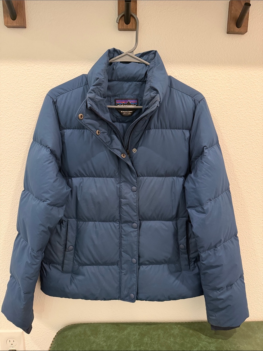 Patagonia Women's Slate Blue Quilted Puffer Jacket